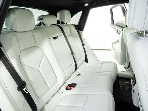 New 2026 Porsche Macan S AWD/4WD image 23