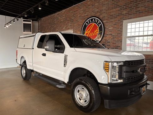 Used 2019 Ford F250 XL w/ Power Equipment Group image 22