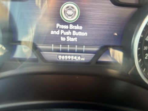 Used 2024 RAM 2500 Laramie image 22