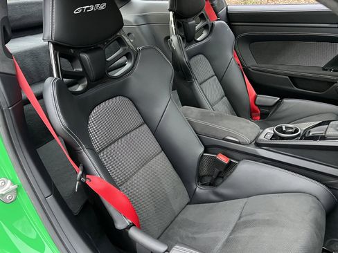 Certified 2024 Porsche 911 GT3 RS image 17