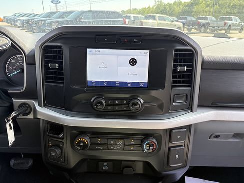 Used 2022 Ford F150 XLT AWD/4WD image 26