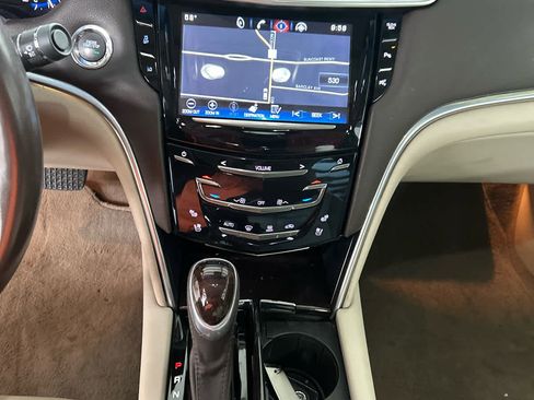 Used 2015 Cadillac XTS Luxury w/ Driver Awareness Package image 15