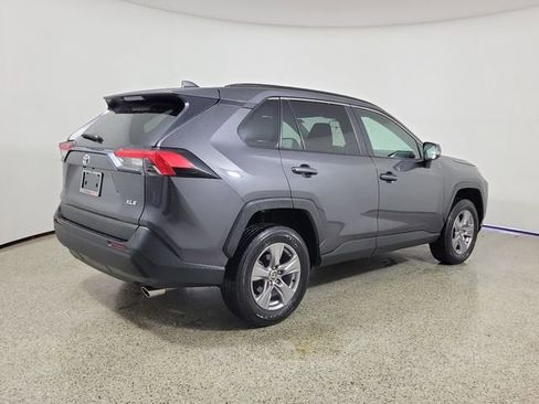 Used 2025 Toyota RAV4 XLE FWD image 5