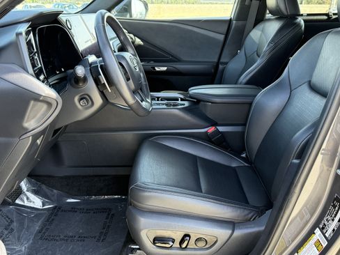 Certified 2024 Lexus TX 350 FWD w/ Captains Chair Package image 18