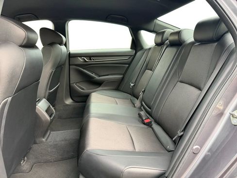 Used 2020 Honda Accord Sport image 19
