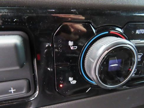 Used 2022 Chevrolet Silverado 1500 LT Trail Boss w/ Protection Package image 29