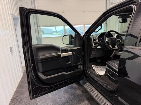 Used 2019 Ford F150 Lariat AWD/4WD image 5