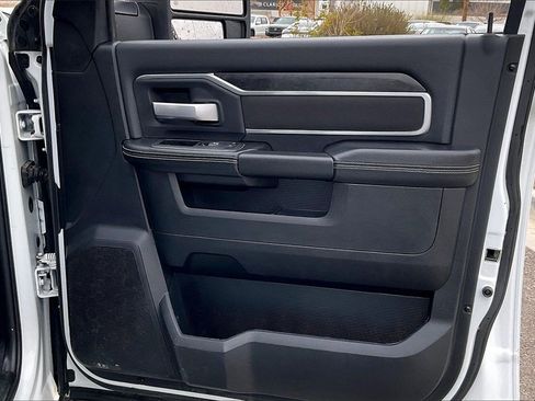 Used 2024 RAM 2500 Big Horn image 23