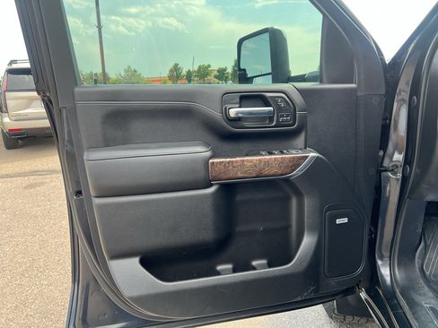 Used 2020 GMC Sierra 2500 Denali w/ Denali Ultimate Package AWD/4WD image 20
