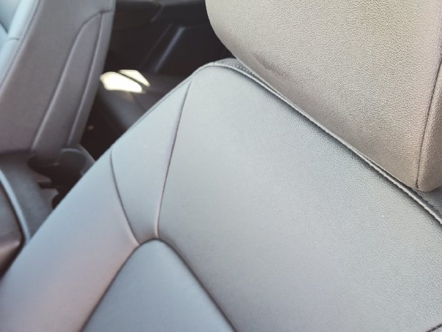 Used 2026 Chevrolet Colorado Trail Boss AWD/4WD image 19