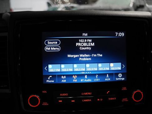 Used 2024 Nissan Frontier SL w/ Technology Package image 6