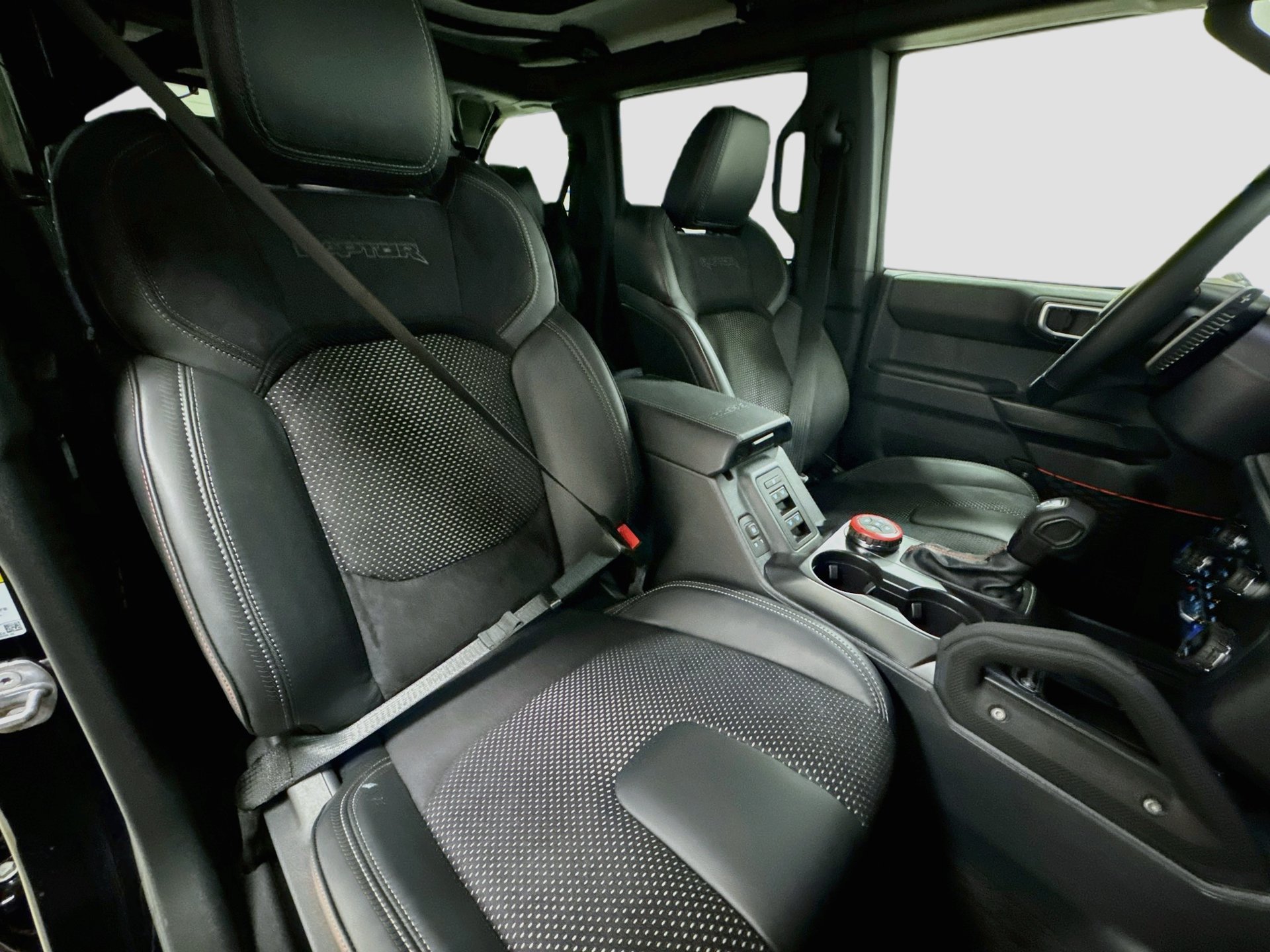 New 2026 Ford Bronco Raptor AWD/4WD image 28