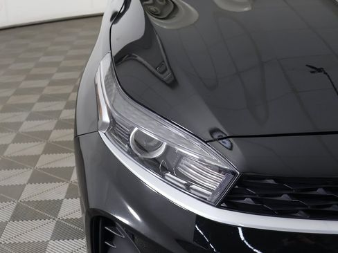 Used 2024 Kia Forte LXS image 11