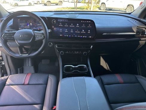 Used 2026 Chevrolet Traverse RS w/ LPO, Floor Liner Package image 16