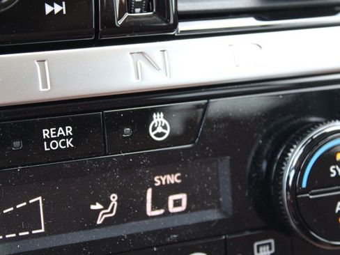 New 2026 Nissan Pathfinder Platinum AWD/4WD image 31