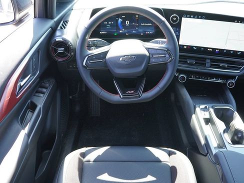 New 2026 Chevrolet Equinox EV RS AWD/4WD image 12