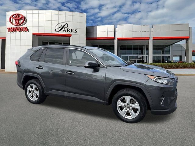 Certified 2019 Toyota RAV4 XLE FWD image 1