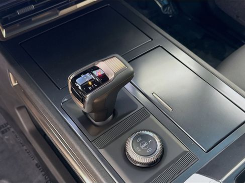 Used 2024 GMC Hummer EV 2X image 17