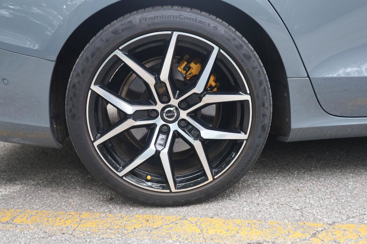 Used 2023 Volvo V60 T8 Polestar w/ Protection Package Premier AWD/4WD image 14