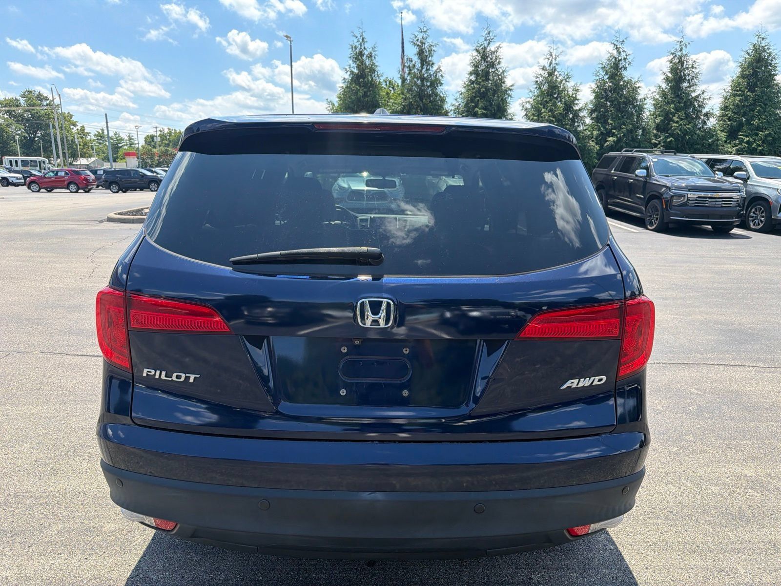 Used 2017 Honda Pilot EX-L image 4