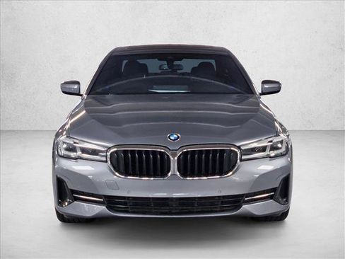 Used 2023 BMW 530i w/ Premium Package RWD image 2