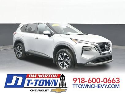 Used 2023 Nissan Rogue SV