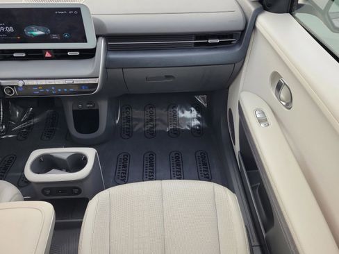 Used 2023 Hyundai Ioniq 5 SEL image 16