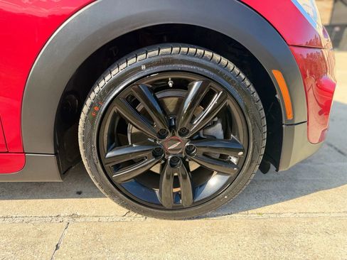 Used 2017 MINI Cooper S image 33