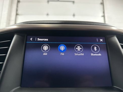 Used 2023 GMC Acadia Denali w/ Trailering Package image 31