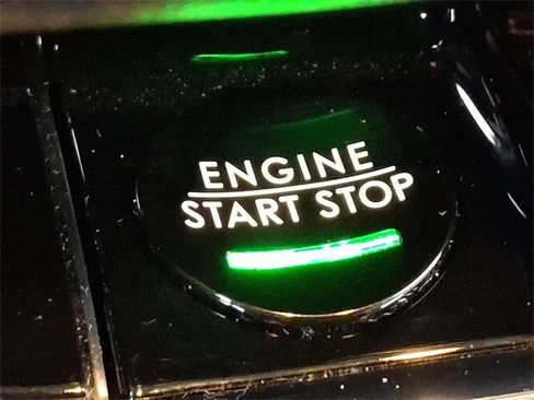 Certified 2023 Lincoln Nautilus AWD w/ Premium Package image 24