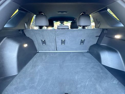 Used 2026 Chevrolet Equinox LT FWD image 34