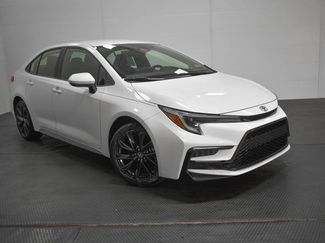 Used 2023 Toyota Corolla SE image 1