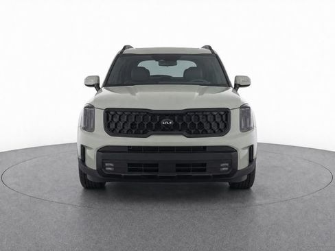 Used 2025 Kia Telluride SX Prestige X-Pro AWD/4WD image 2