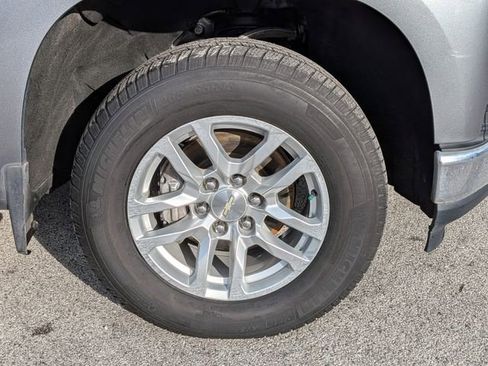 Used 2019 Chevrolet Silverado 1500 LT w/ All-Star Edition image 9