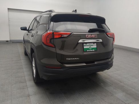 Used 2019 GMC Terrain SLE w/ Driver Convenience Package FWD image 5
