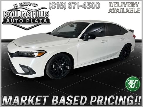 Used 2022 Honda Civic Sport image 1