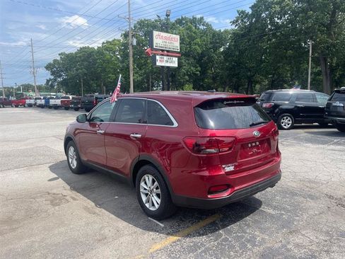 Used 2020 Kia Sorento FWD V6 image 7