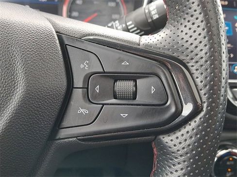 Used 2022 Chevrolet TrailBlazer RS w/ Sun and Liftgate Package image 22