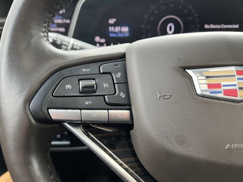 Used 2021 Cadillac Escalade Premium Luxury w/ Driver Assist Tech Package image 19