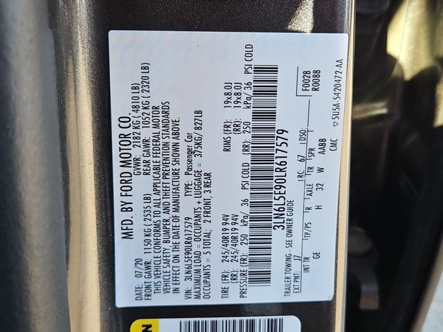 Used 2020 Lincoln MKZ Reserve w/ Luxury Package FWD image 24