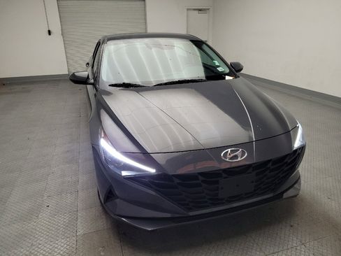 Used 2023 Hyundai Elantra Blue image 14