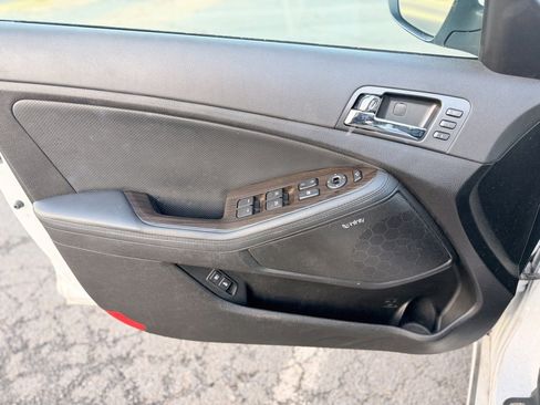 Used 2013 Kia Optima SX w/ Limited Pkg image 14