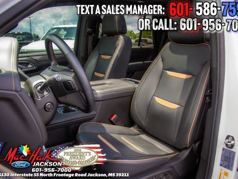 Used 2023 GMC Yukon AT4 AWD/4WD image 7