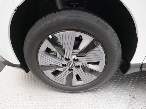 Certified 2025 Nissan Murano SL image 27