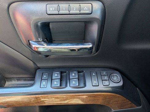 Used 2018 Chevrolet Silverado 1500 LTZ w/ Max Trailering Package AWD/4WD image 30
