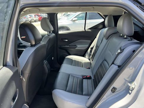 Used 2023 Nissan Kicks SR w/ SR Premium Package FWD image 10