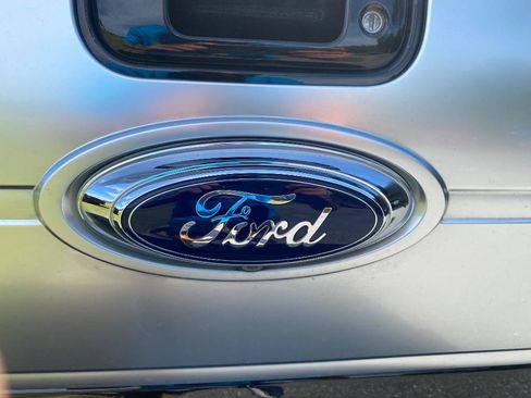 Used 2014 Ford F150 Platinum RWD image 40