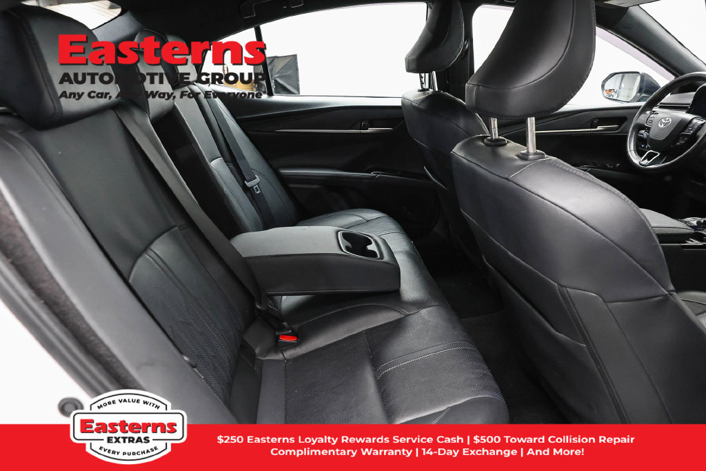Used 2025 Toyota Camry XSE AWD/4WD image 21