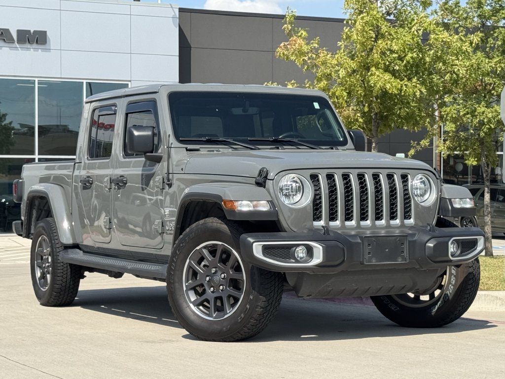 Used 2021 Jeep Gladiator Overland w/ Popular Equipment Package AWD/4WD image 2