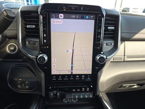 Used 2025 RAM 2500 Laramie image 23